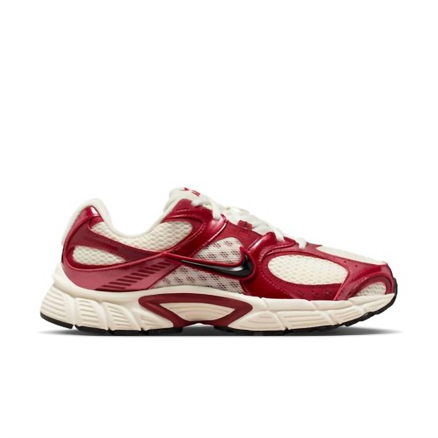 Women's V5 Rnr Shoe In Soft Pearl/crimson