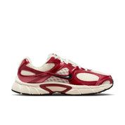 Women's V5 Rnr Shoe In Soft Pearl/crimson