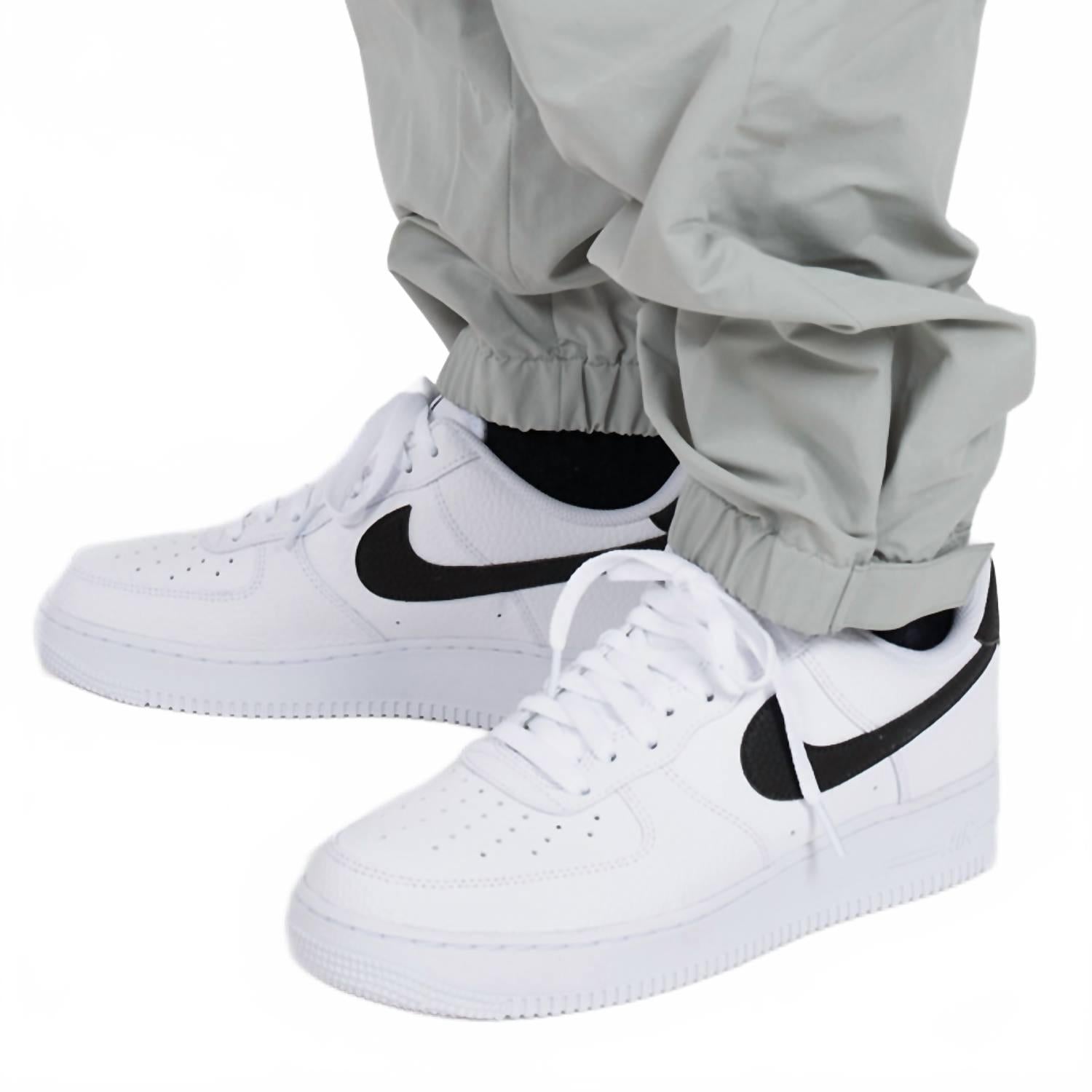 Men's Air Force 1 Low '07 Shoes In White/black/white