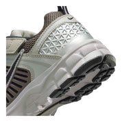 Nike Vomero 5 Little Kids' Sneakers