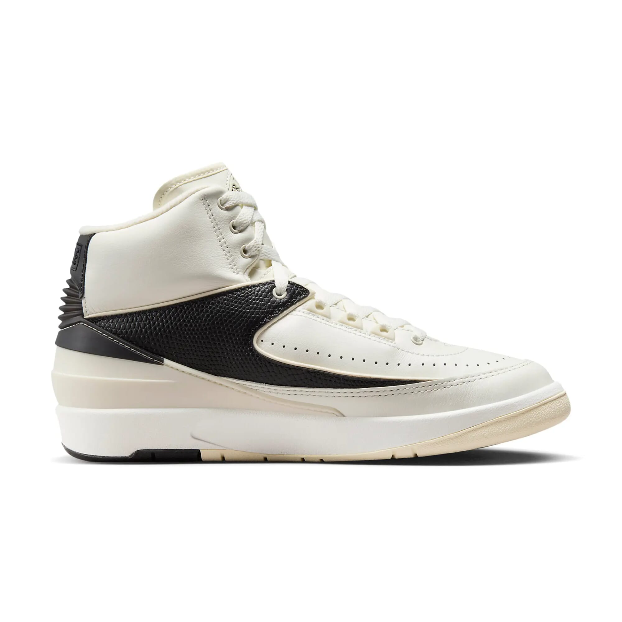 Women's Nike Air Jordan 2 Retro Sail/Coconut Milk-Black DX4400-100