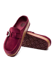 Women'S Buckley Suede Leather Sandal in Maroon