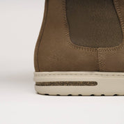 Women's Bend Chelsea Boot In Dark Tea