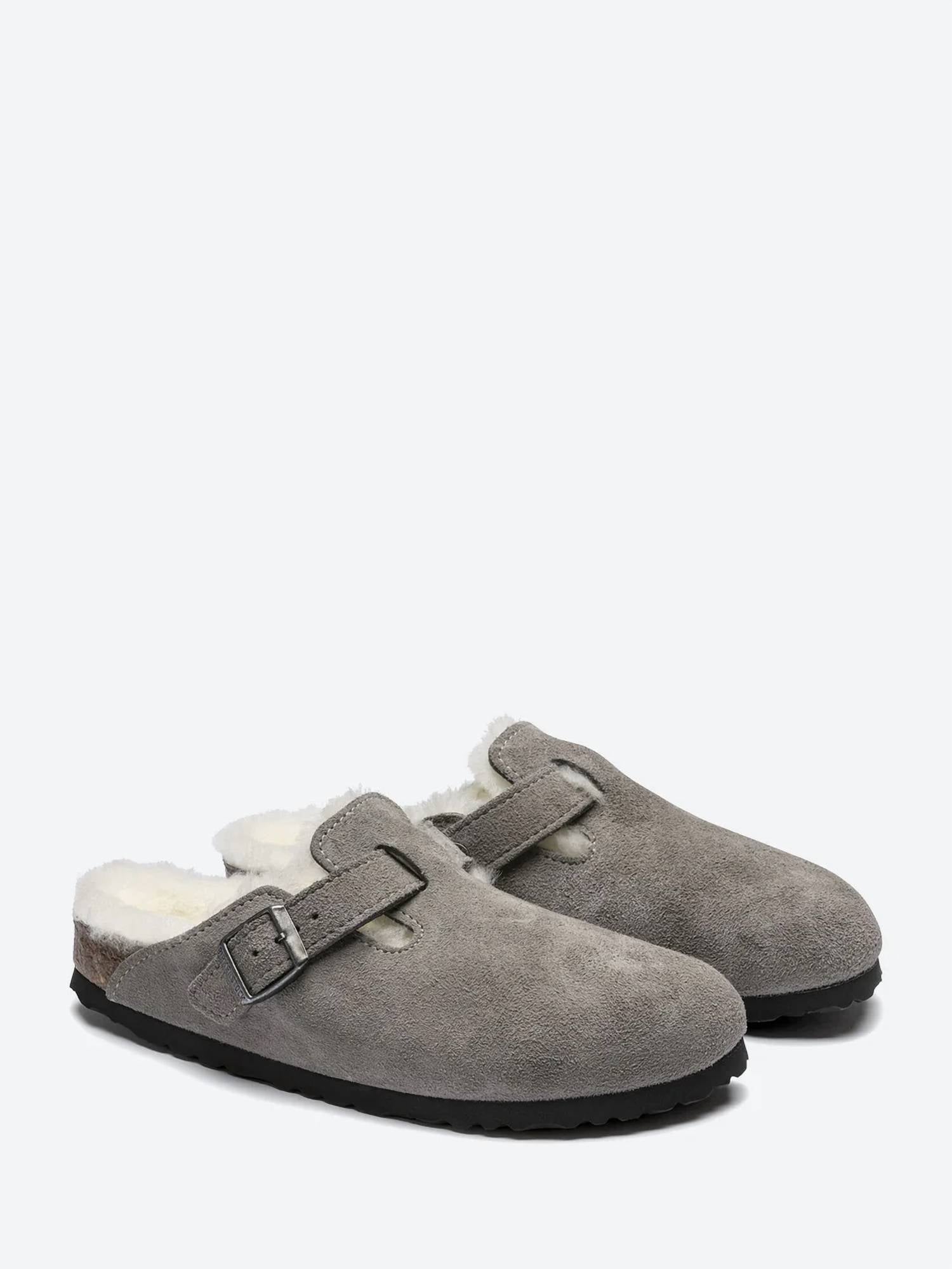 Women's Boston Shearling Clogs In Stone Coin