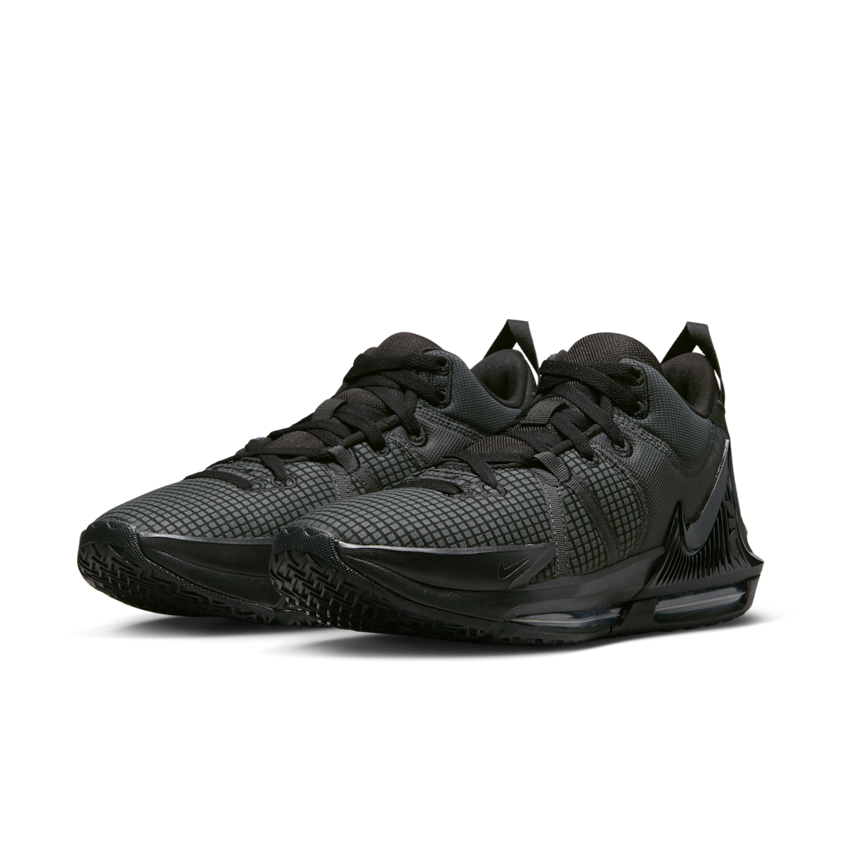 Men's LeBron Witness 7 Basketball Shoes