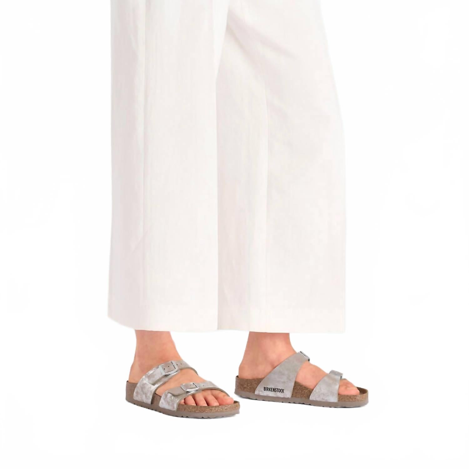 Women's Sydney Sandal In Washed Metallic Silver