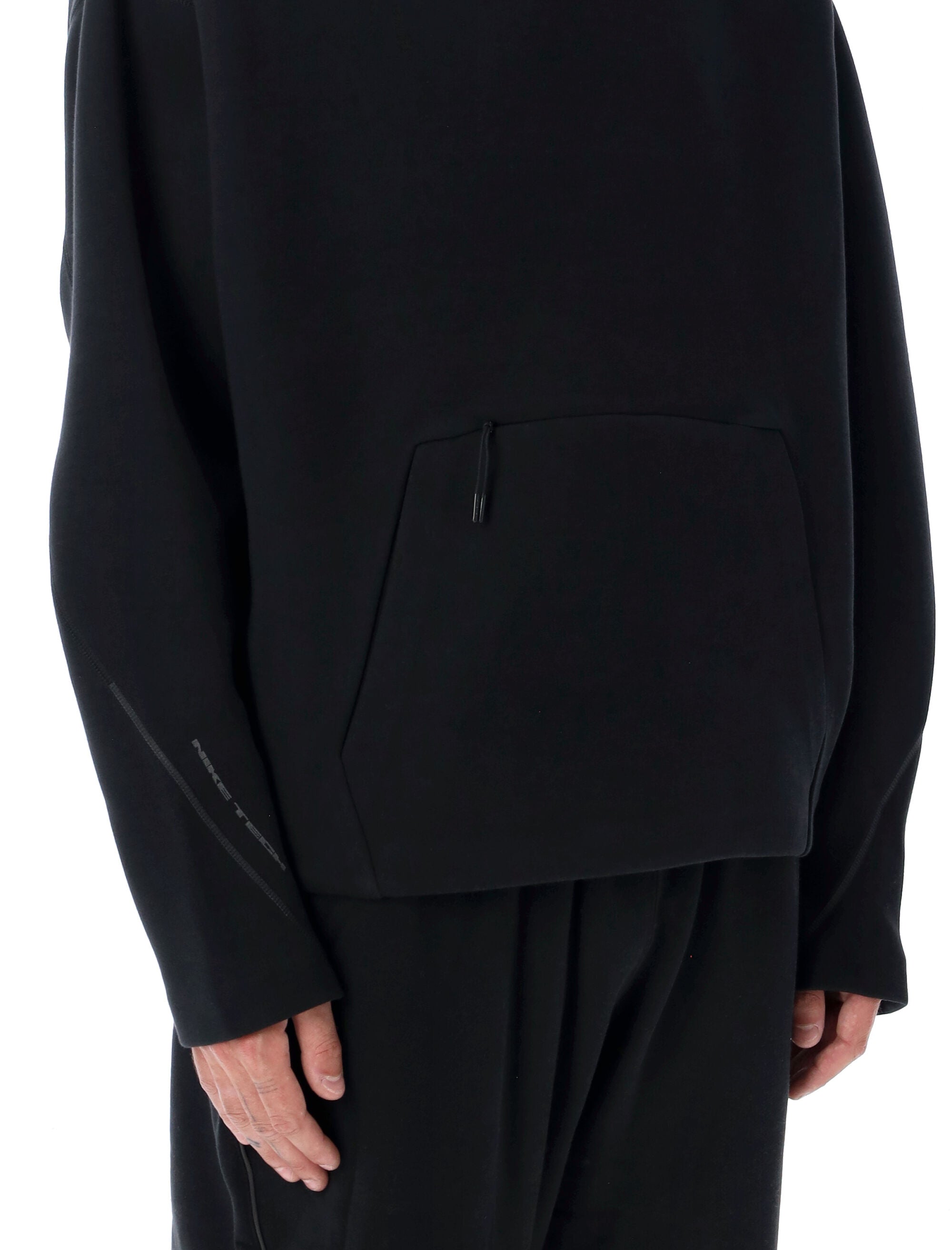 Boxy-Fit Black Hoodie with Reflective Details and Zip Pocket