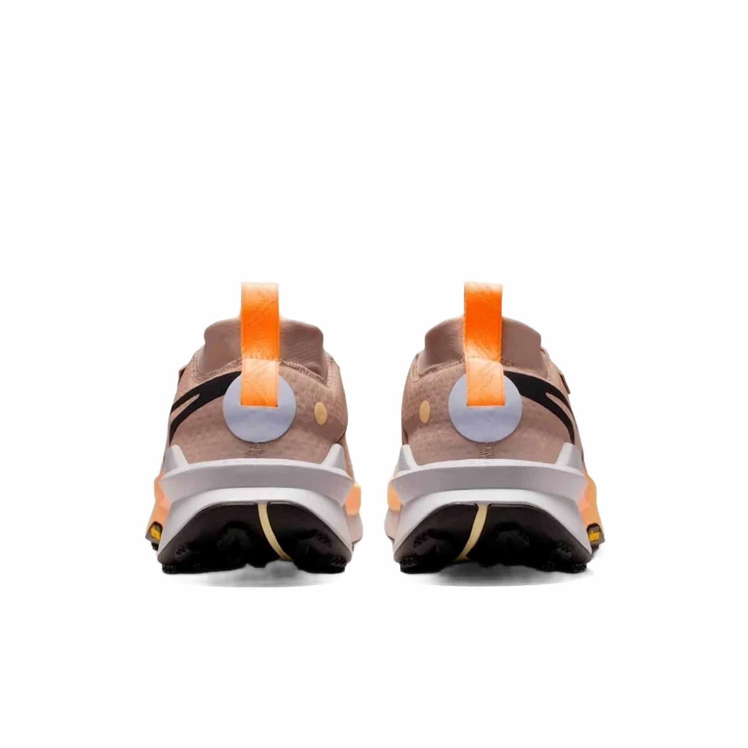 Men's Zegama Trail 2 Running Shoes In Malt/black-Ghost-Alablaster