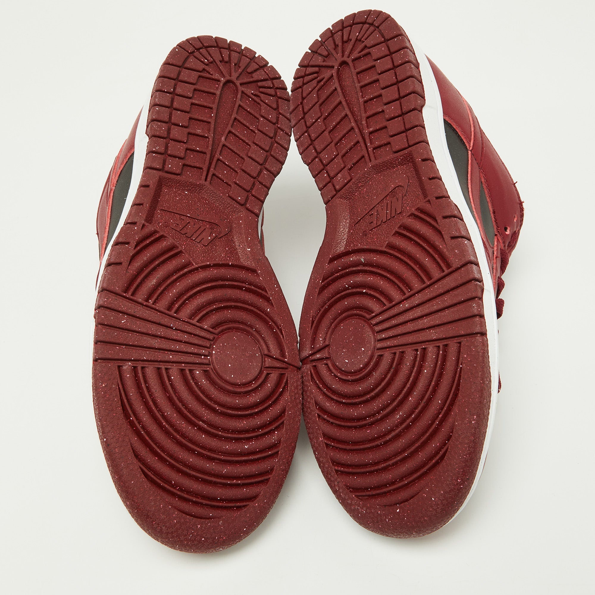 Nike Red/black Leather Dunk Low Top "team Red" Sneakers