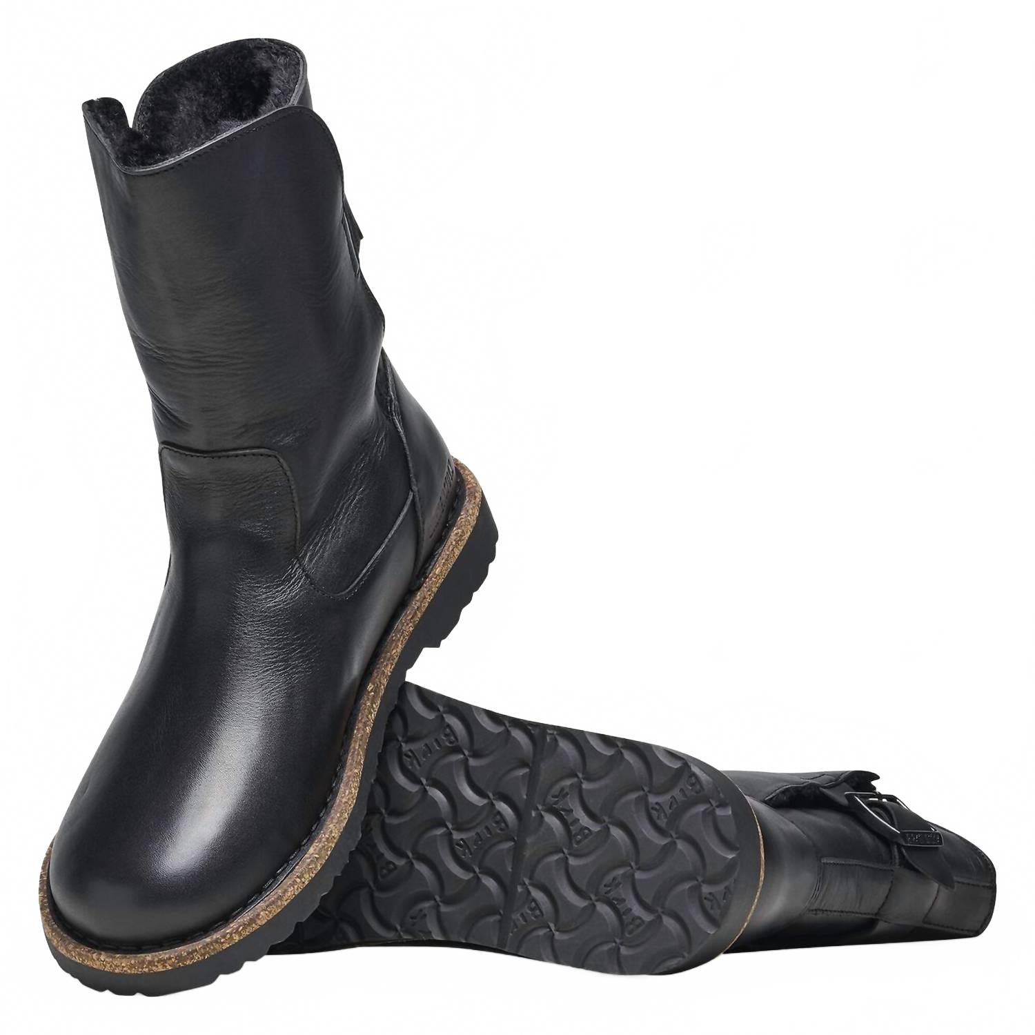 Women's Uppsala Shearling Pull On Boots In Black