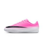 Men's Mercurial Vapor 17 Club Indoor/Court Low-Top Soccer Shoes