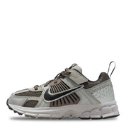 Nike Vomero 5 Little Kids' Sneakers