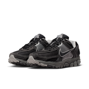Men's Zoom Vomero 5 Shoes