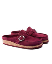 Women'S Buckley Suede Leather Sandal in Maroon