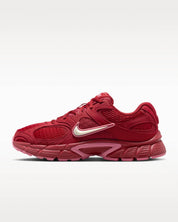 Women's V5 Rnr Sneakers In Team Crimson