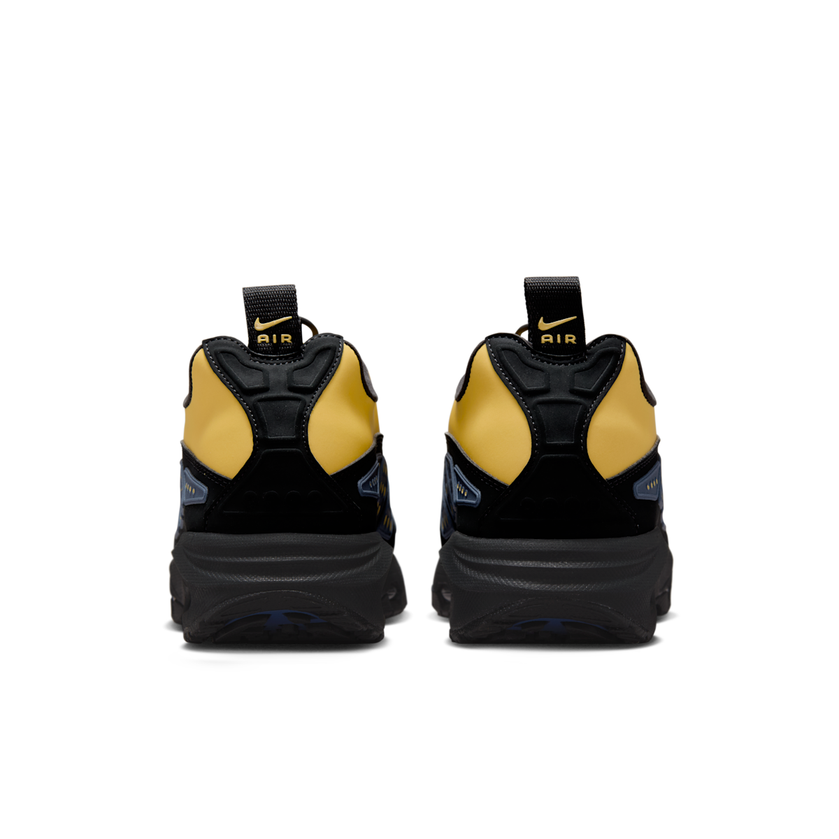 Women's Air Max SNDR Shoes