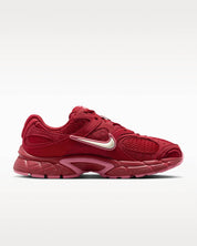 Women's V5 Rnr Sneakers In Team Crimson