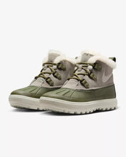 Women's Nike Woodside Chukka 2 537345-200 Boots US 6 Green Faux Fur Ankle RHS1829