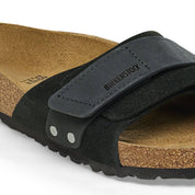 Unisex Oita Modern Sandal In Black Suede