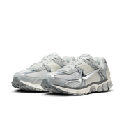 Men's Zoom Vomero 5 Shoes
