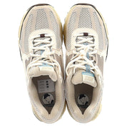 Nike Zoom Vomero 5 Sneakers in Beige Synthetic