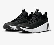Women's Free Metcon 6 Running Shoes In Black/white