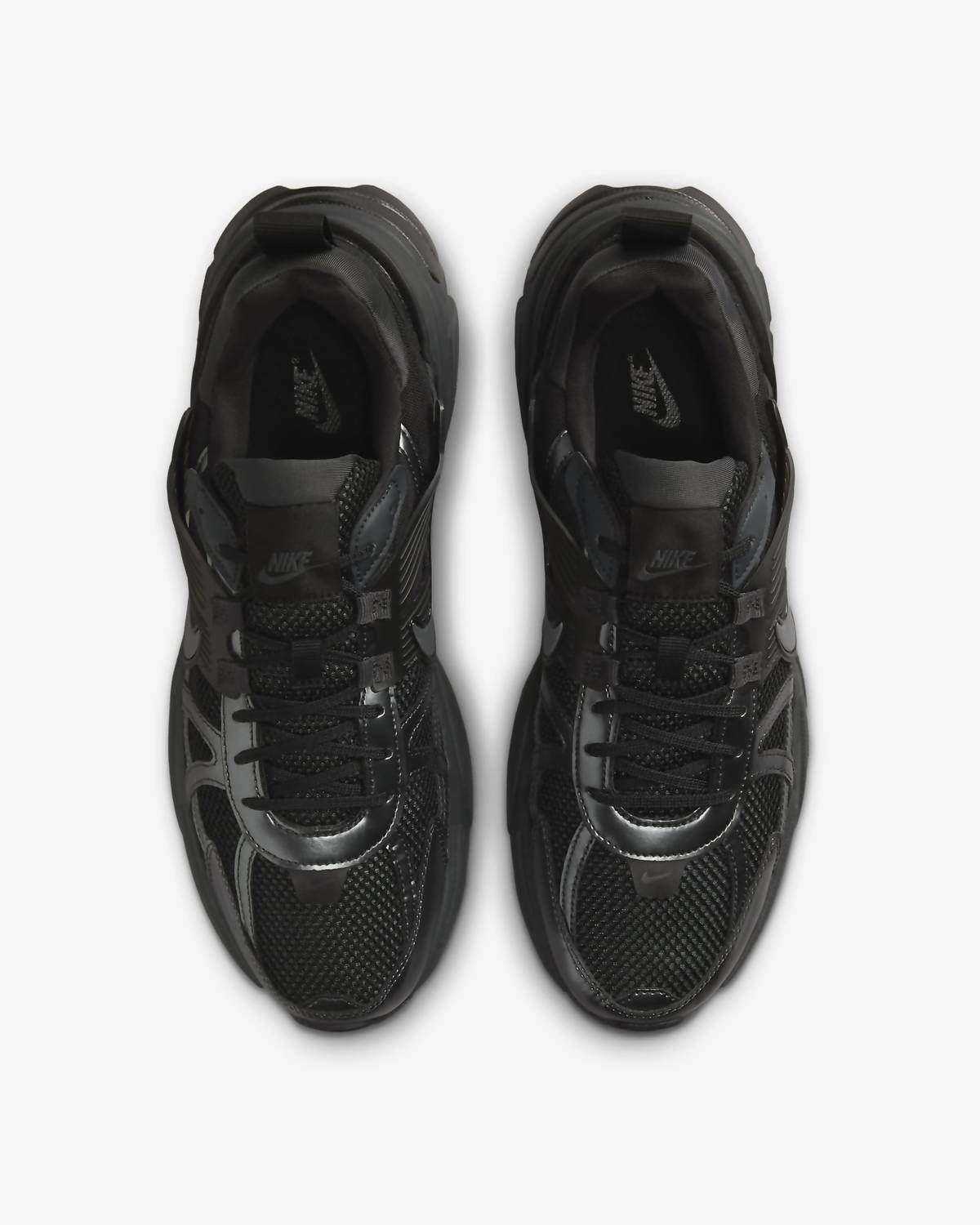 Men's V2K Run Shoes In Metallic Dark Grey/black-Dark Smoke Grey