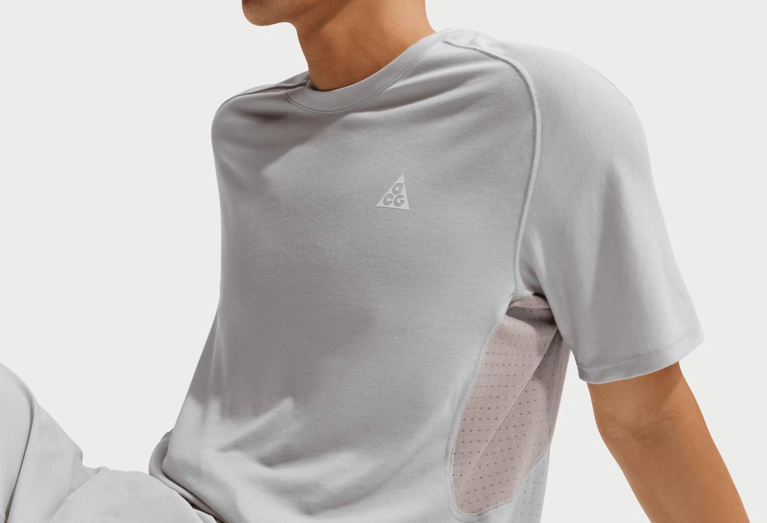 Acg Solar Chase Trail Running Top In Grey Fog