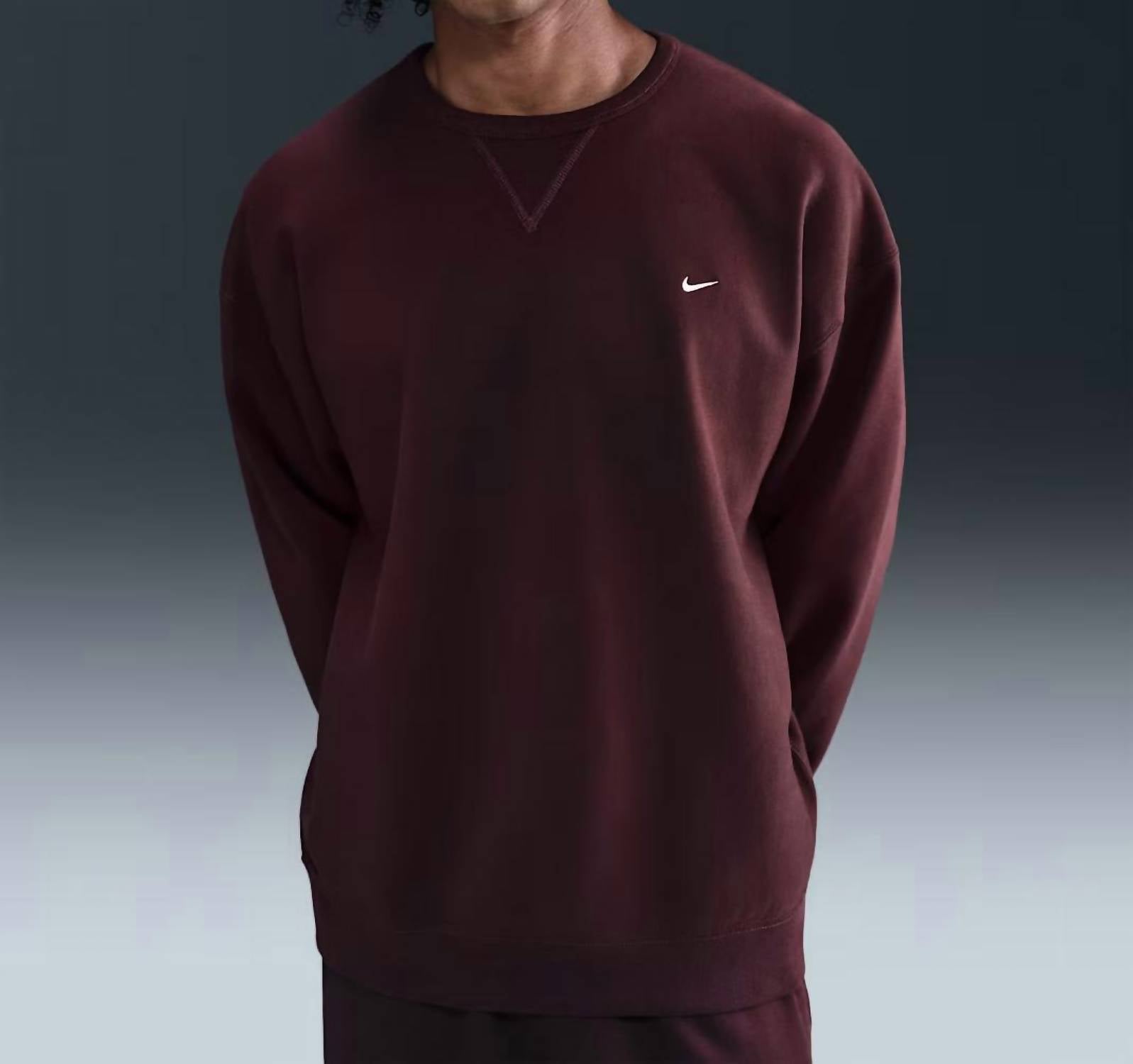Solo Swoosh Fleece Crew Sweatshirt In Burgundy Crush/burgundy Crush/white