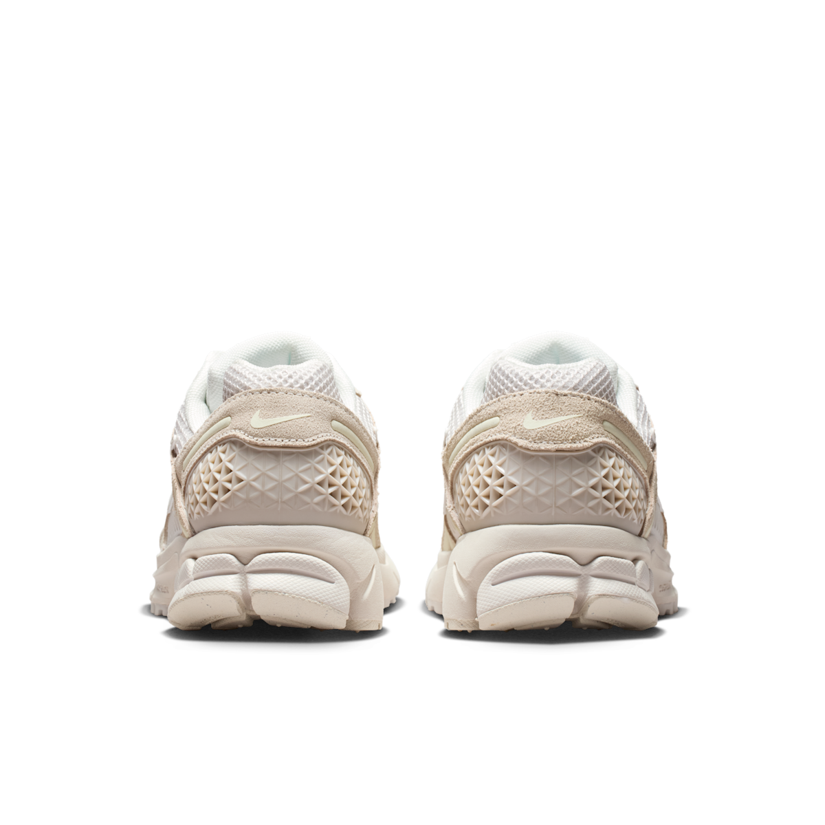 Women's Zoom Vomero 5 Shoes with Reflective Accents