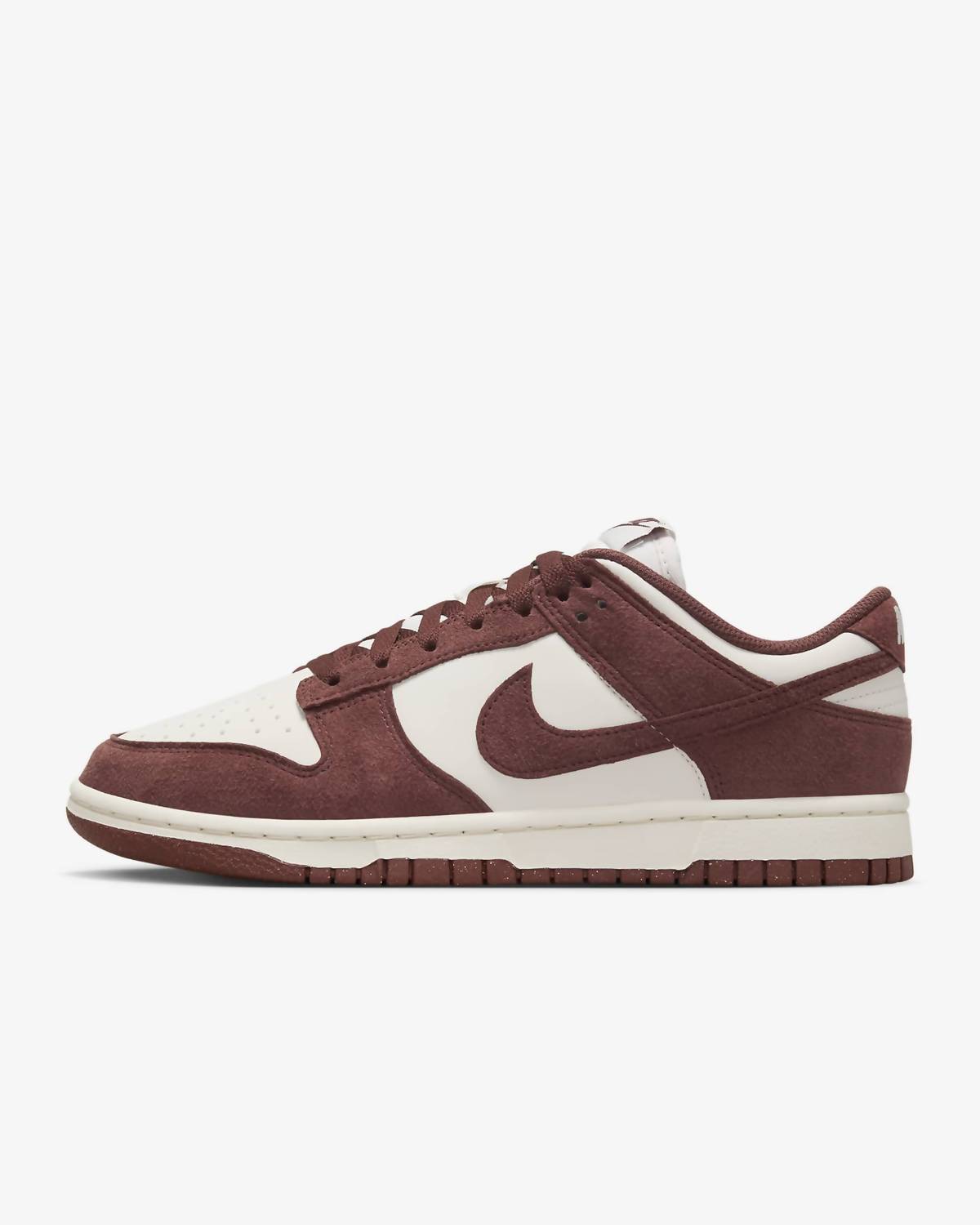 Women's Dunk Low Sneaker In Light Orewood Brown/rugged Orange-Sundial