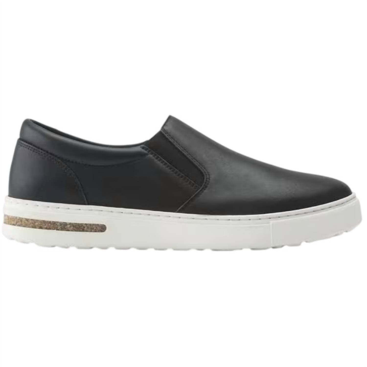 Women's Oswego Slip-On Shoes In Black