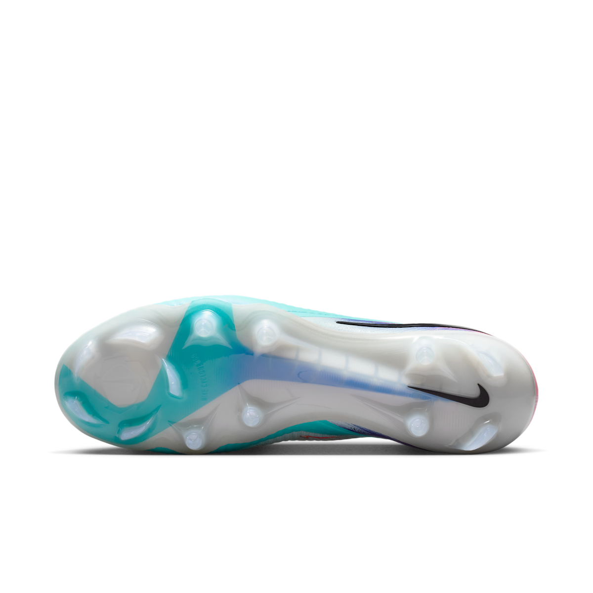 Men's United Phantom 6 Low Elite Firm-Ground Soccer Cleats