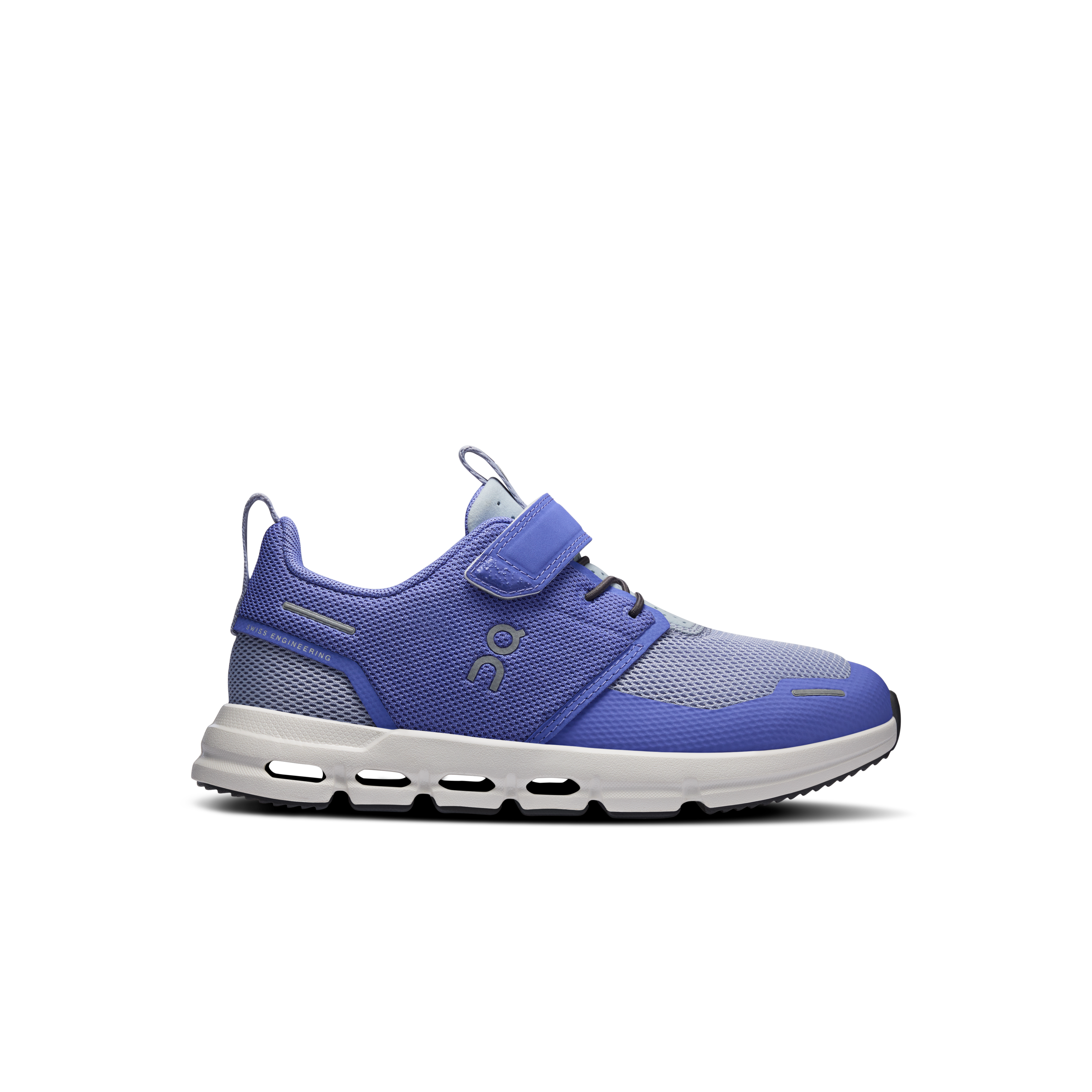 3KD11434813-cloud_play-ss26-sailor_marsh-k-1x1-d.png