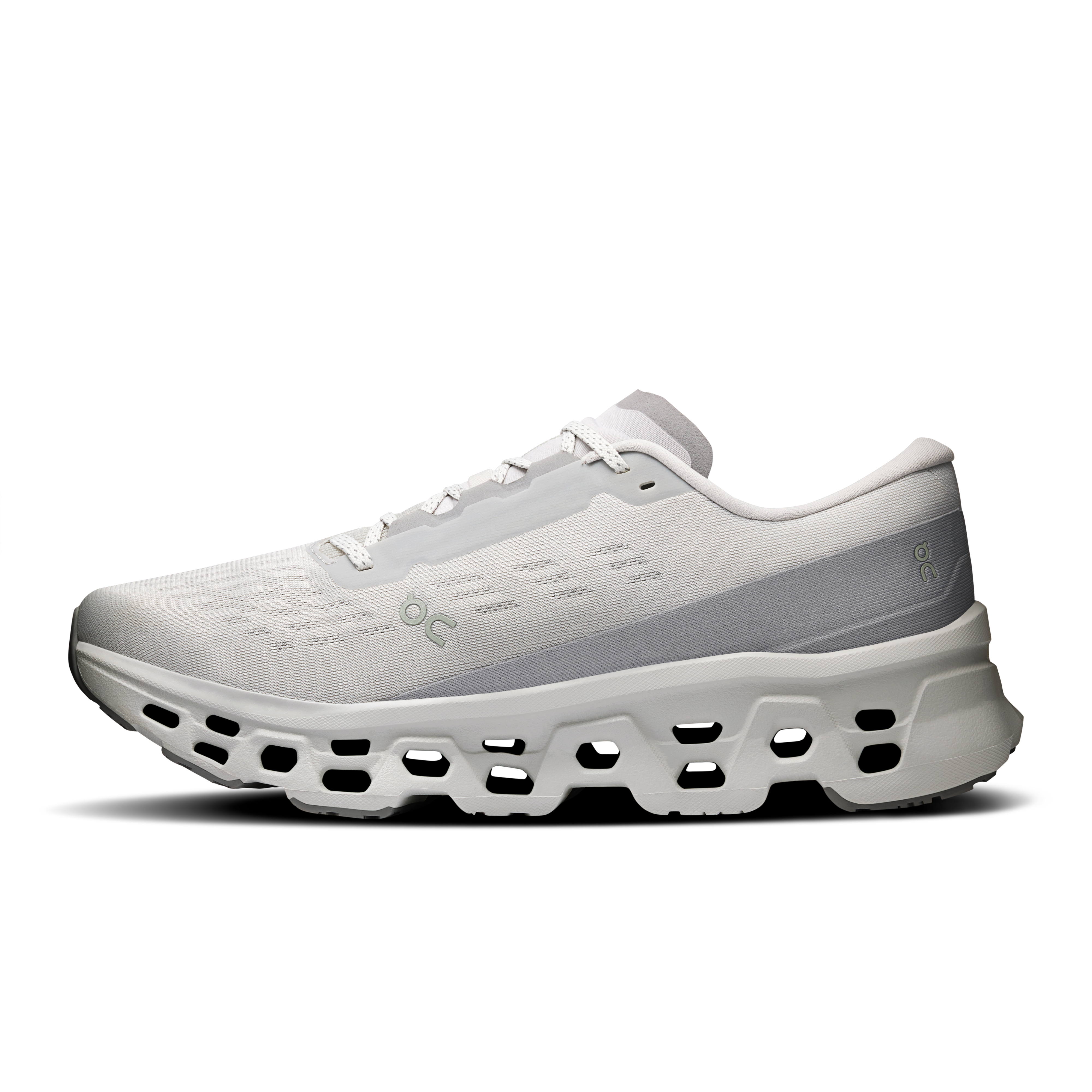 3MG10054747-cloudmonster_3-ss26-wolf_wolf-m-1x1-g4.png