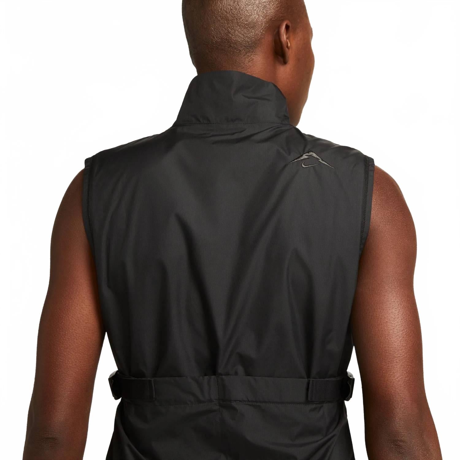 Womens Trail Repel Running Vest In Black