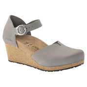 Women's Mary Ring-Buckle Wedge Sandal - Narrow In Dove Gray