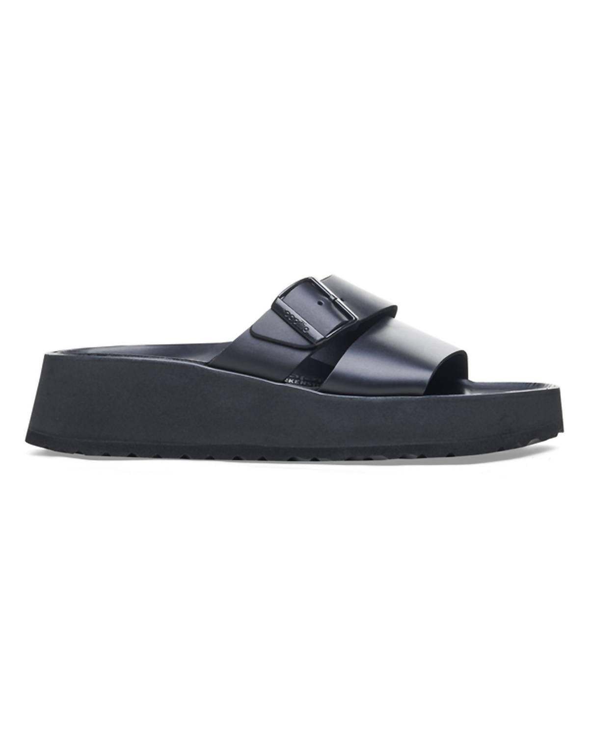 Women's Almina Sandal In Black