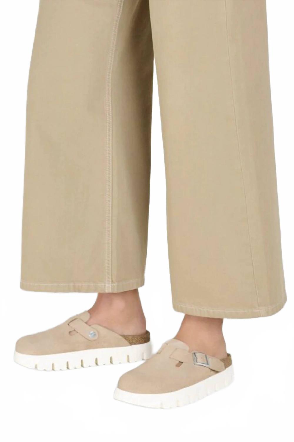 Women's Chunky Boston Clogs In Warm Sand