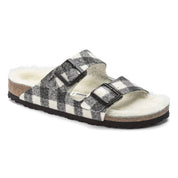 Unisex Arizona Shearling Sandal In White Plaid