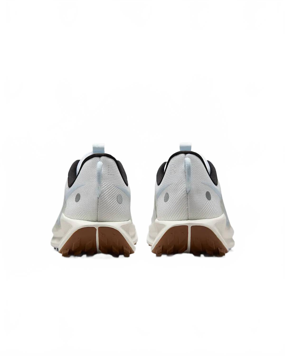 Men's Pegasus Trail 5 Running Shoes In 103 - White/blue Tint-Metallic Silver-Sail