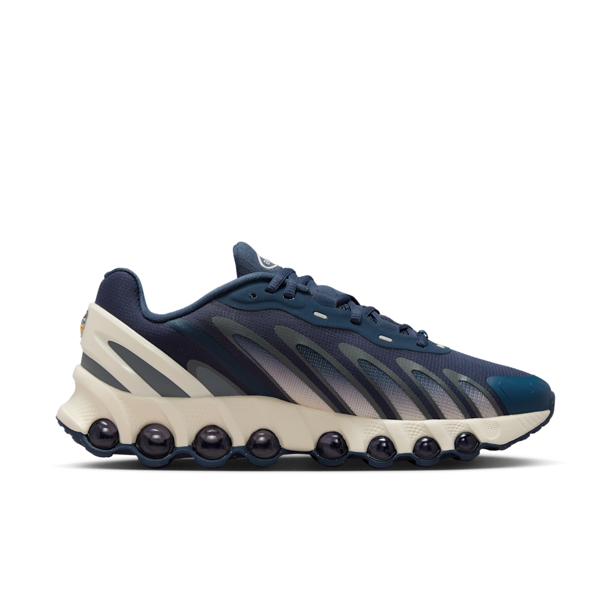 Men's Air Max Dn8 Shoes