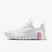 Women's Free Metcon 6 Training Shoes In White/elemental Pink-White
