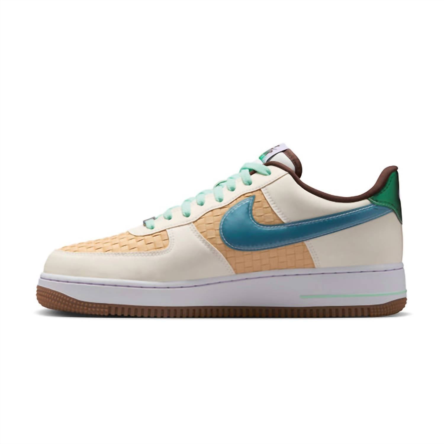 Men's Air Force 1 Retro Shoe In Summit White/mint
