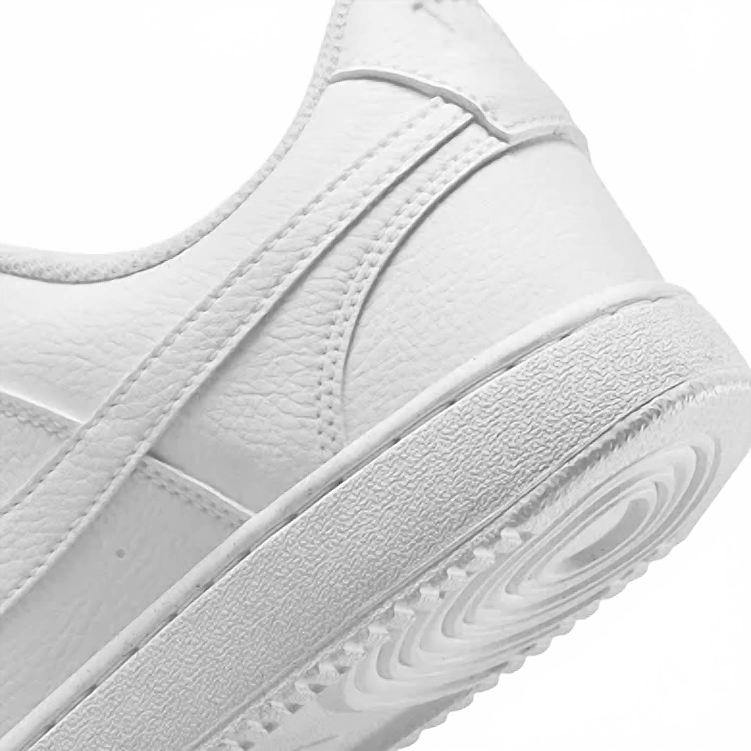 Women's Court Vision Low Nn Shoes In White
