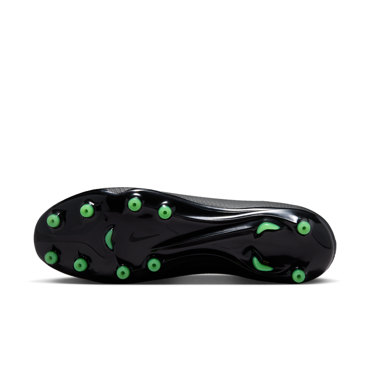 Men's Mercurial Vapor 17 Pro Artificial-Grass Low-Top Soccer Cleats