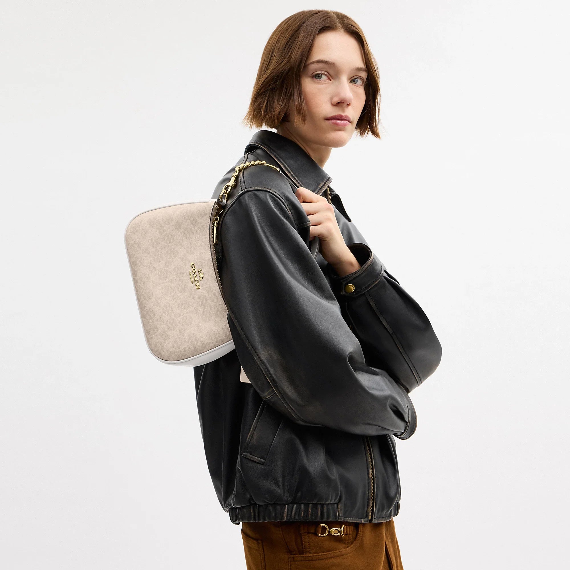 Coach Outlet Teri Shoulder Bag In Signature Canvas