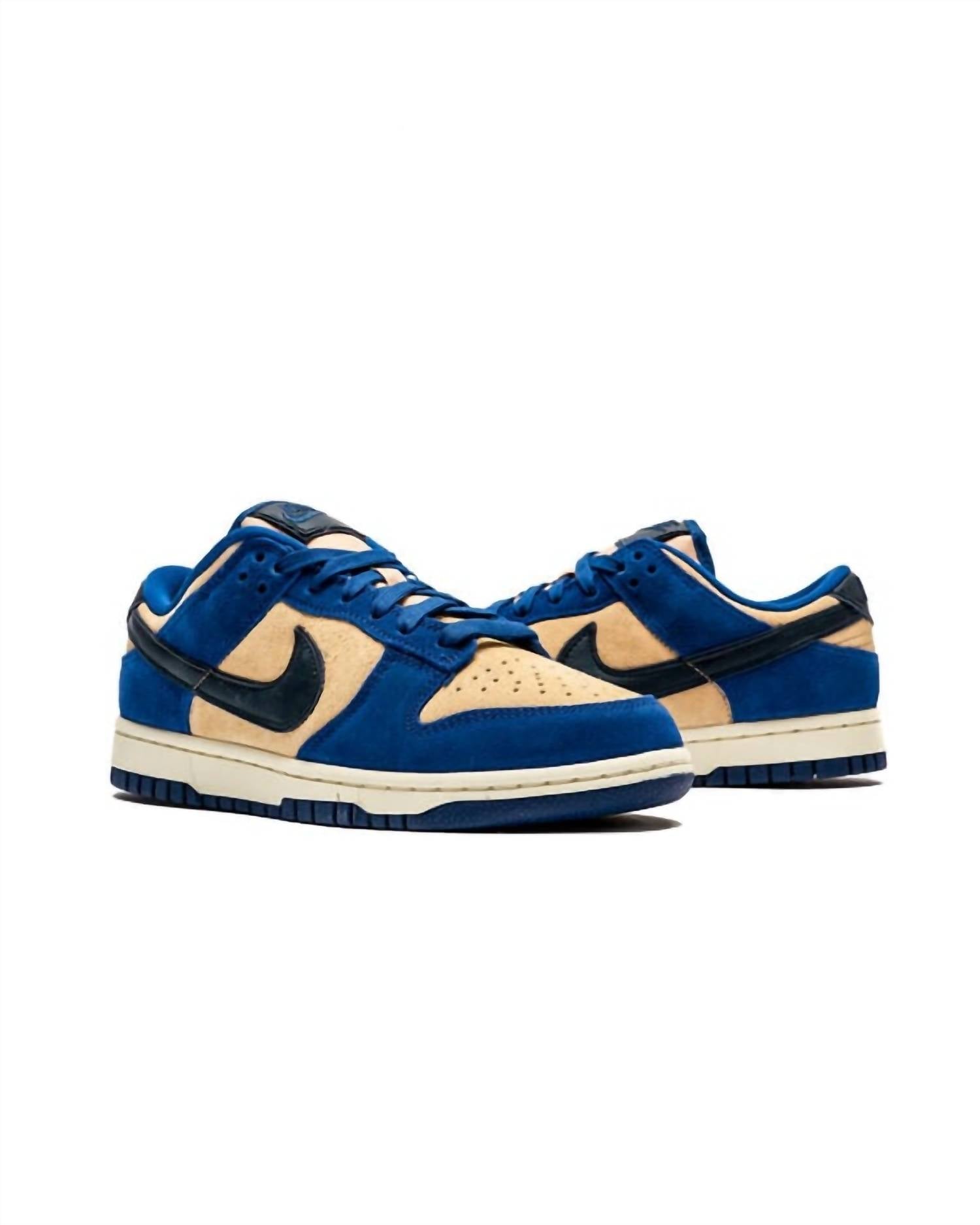 Women's Dunk Low Lx Sneakers In Deep Royal Blue/dark Obsidian-Sesame