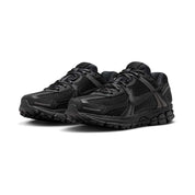 Mens Nike Zoom Vomero 5_Black/Black