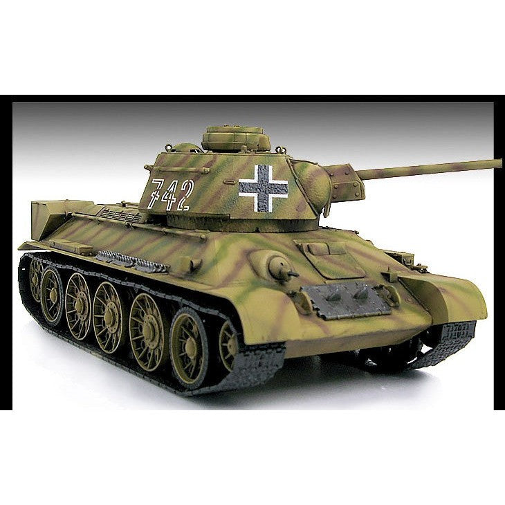 Academy 1/35 German T-34/76 747 (R)